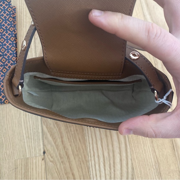 Tory Burch Small Emerson Bucket Bag Brown Cognac Saffiano Leather Crossbody - Picture 5 of 12